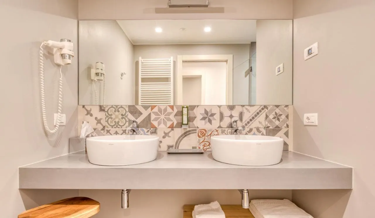 Il Bagnolo Eco Lodge Salo 0*,  Italy