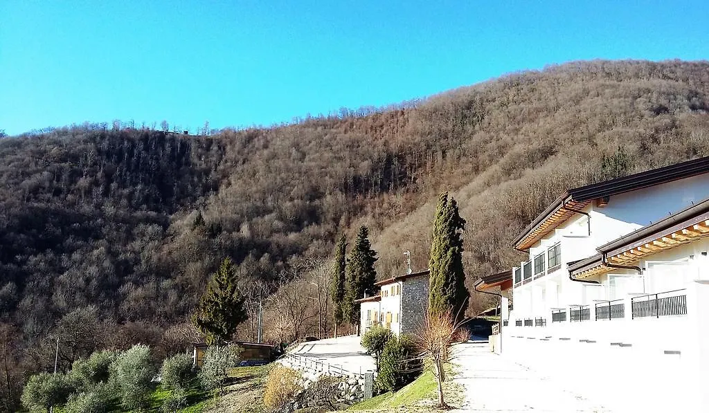 Farm stay Il Bagnolo Eco Lodge Salo Italy