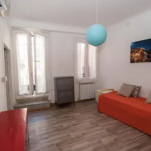 https://casa-del-borgo-riomaggiore.hotelitalianriviera.com
