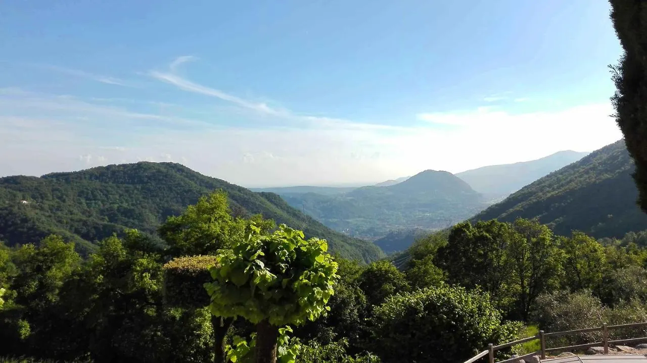 Il Bagnolo Eco Lodge Salò Vakantieboerderij