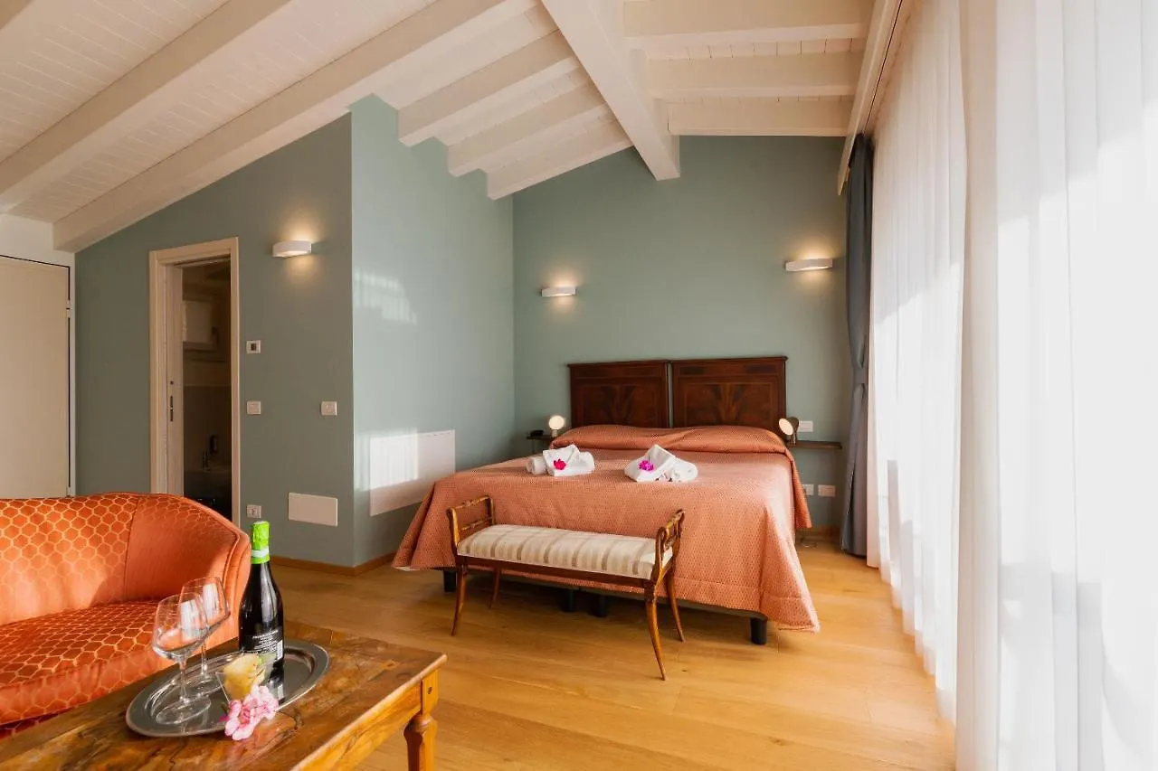 Il Bagnolo Eco Lodge Salo Farm stay